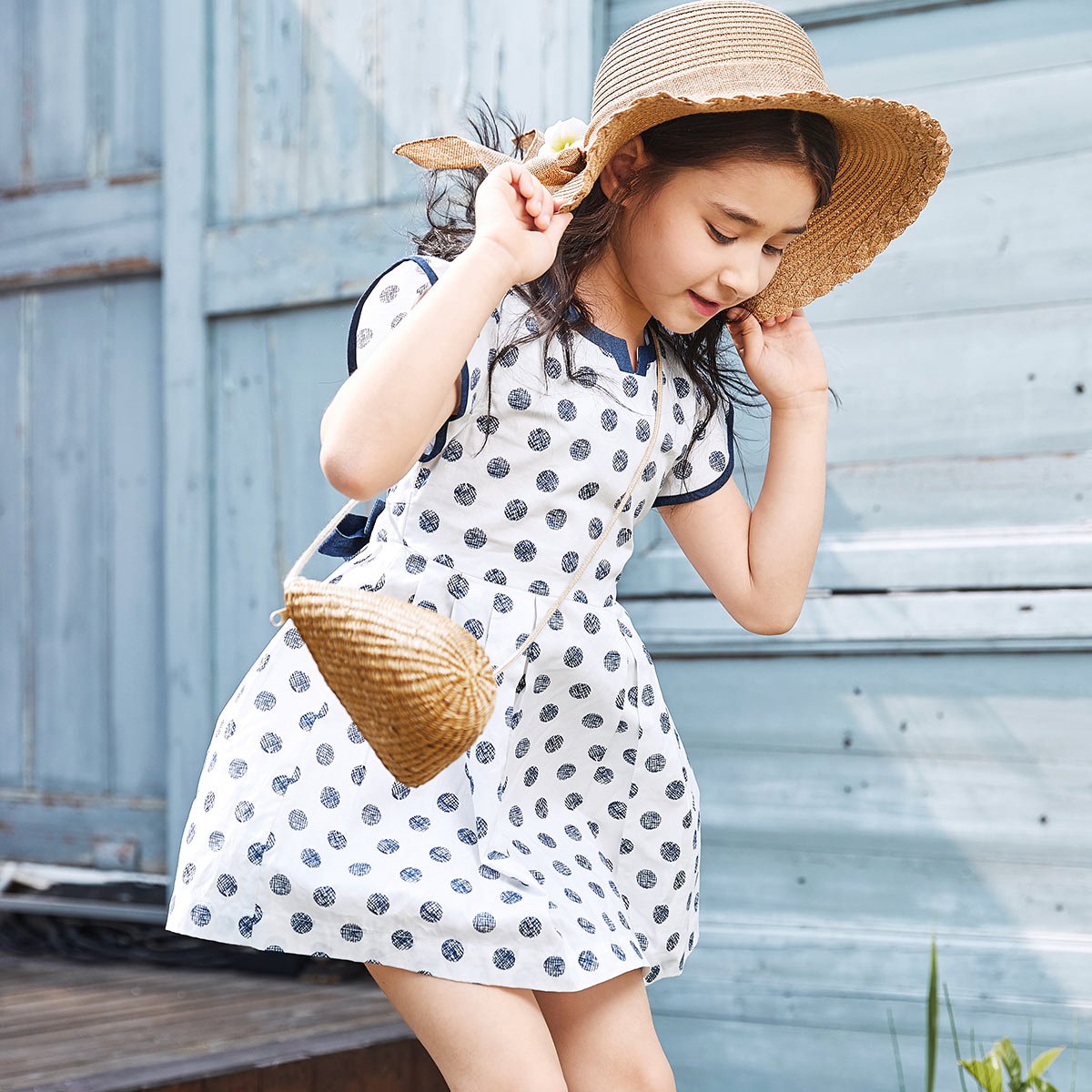 迪迪鹿童装女童连衣裙2018夏装新款中大童儿童线条波点满印裙子