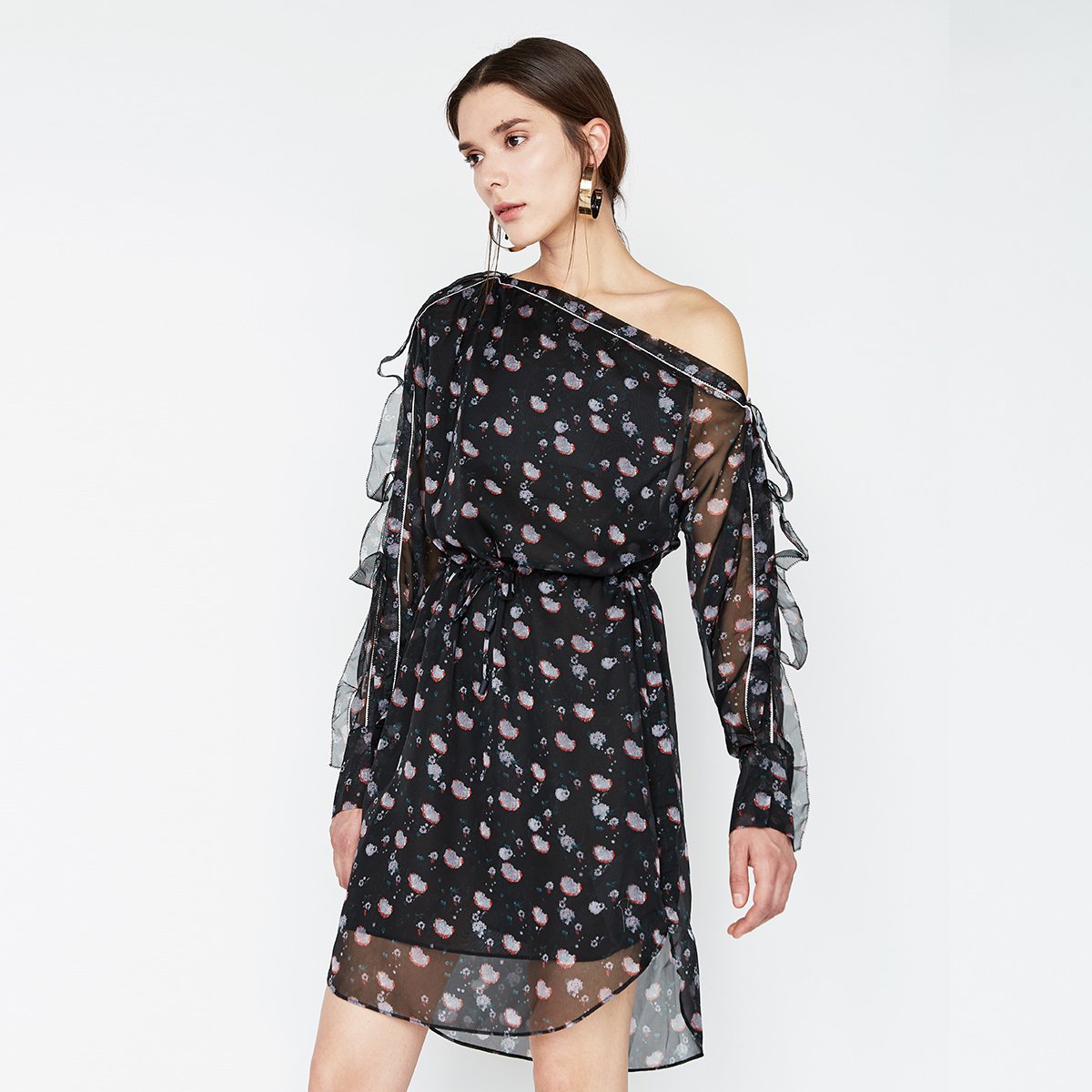 dazzle女装专场 地素 微透印花露肩一字领连衣裙