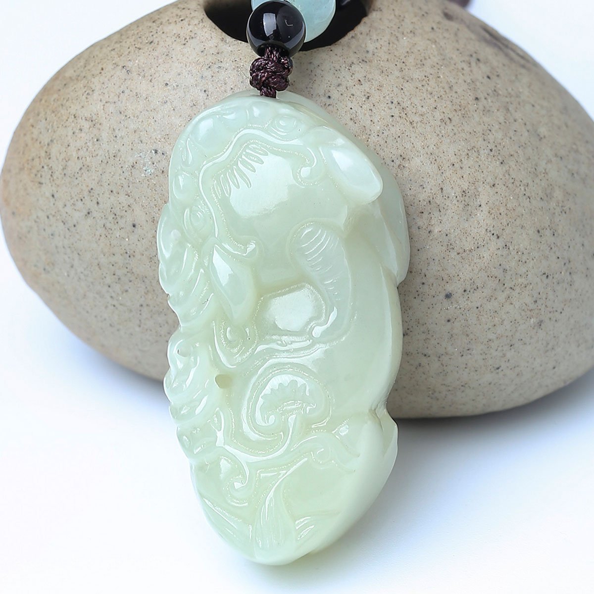 mary windsor 天然和田玉貔貅财源滚滚一步登天吊坠/和田玉吊坠/玉