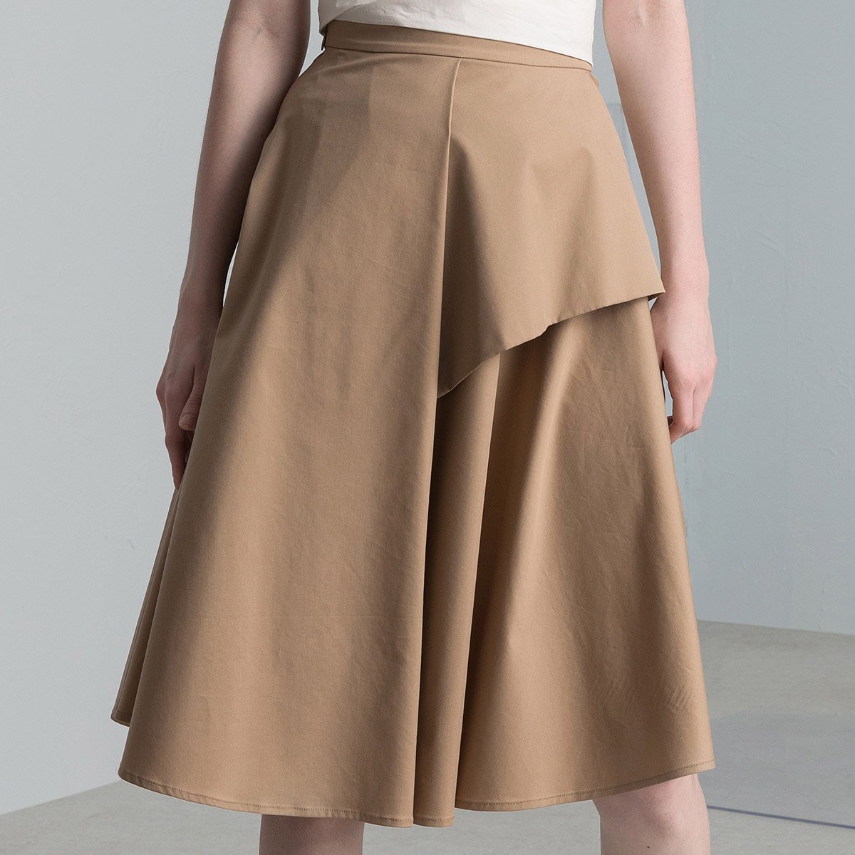 简约结构主义不对称纯色多片中长款半身裙