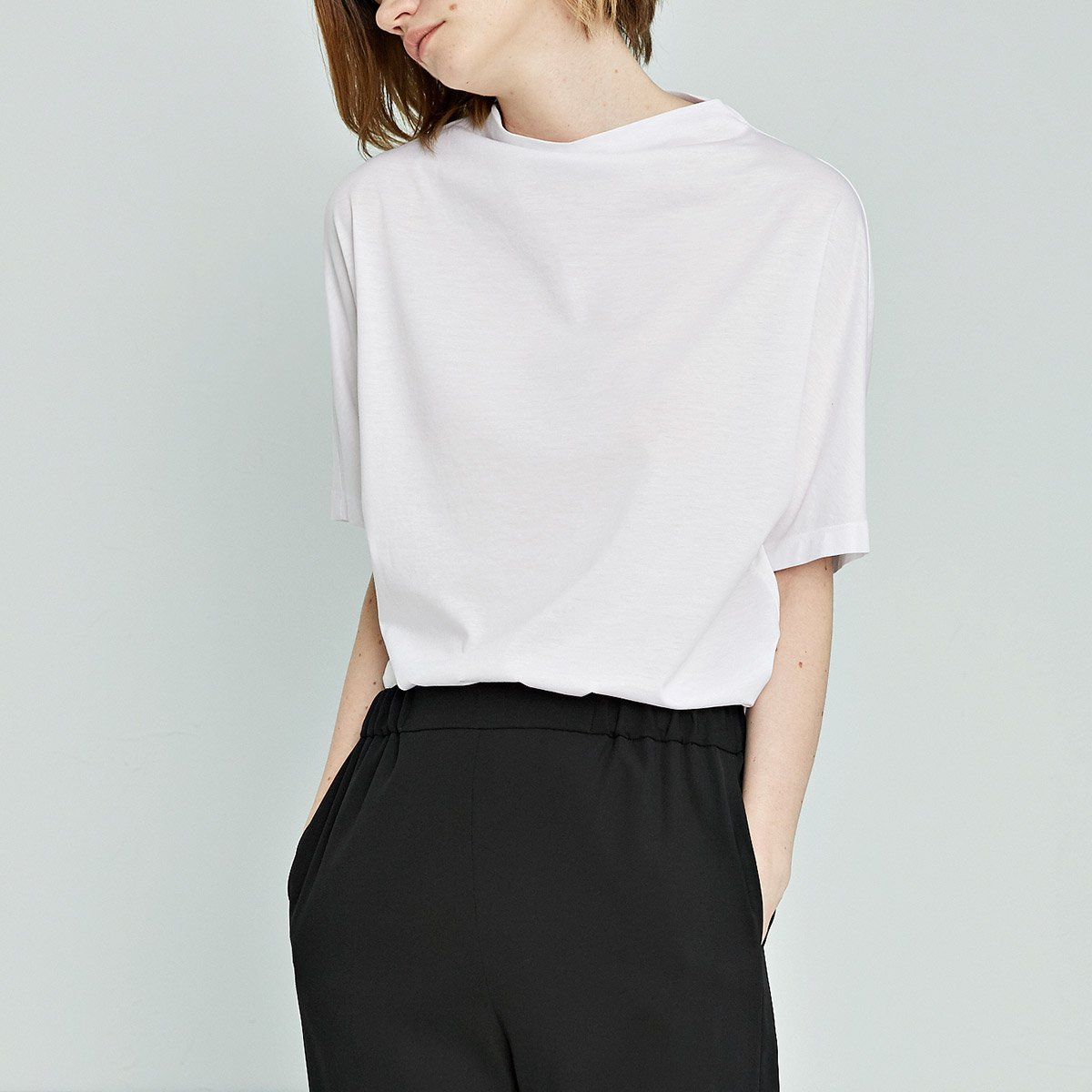 【2018新品】简约休闲舒适堆堆领宽松连身袖t恤