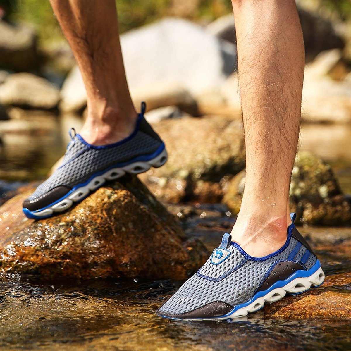 骆驼户外减震透气溯溪镂空网面一脚蹬套脚 男款溯溪鞋