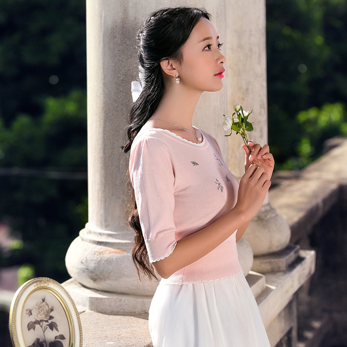 筱姿春夏新款女装复古绣花针织外搭开衫圆领蕾丝薄款上衣