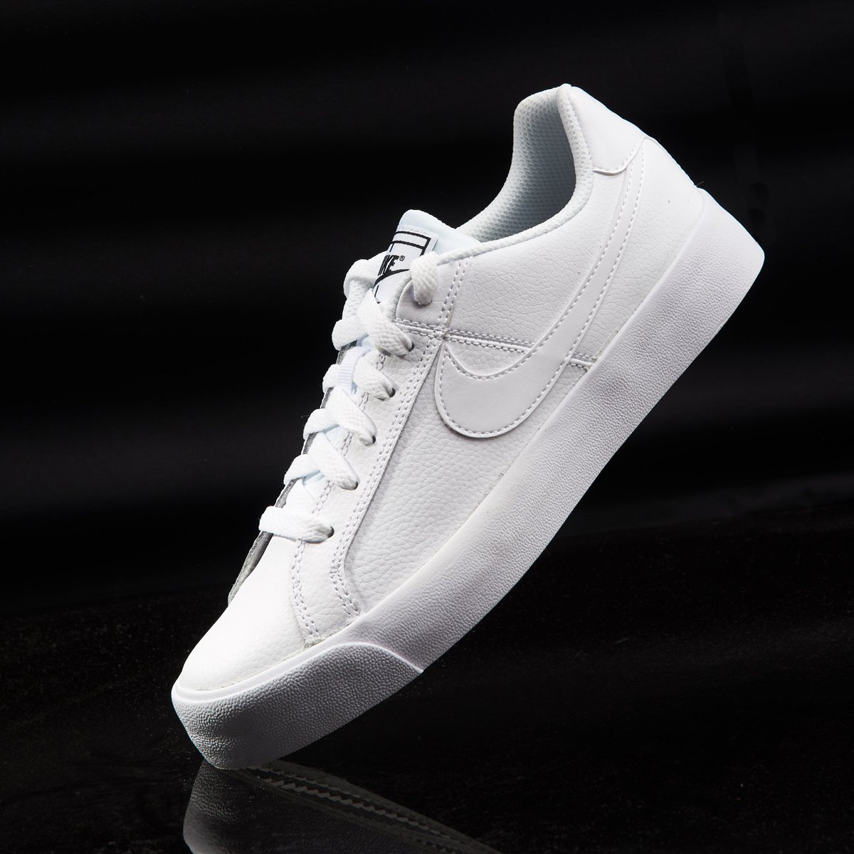 耐克nike court 小白鞋 女款黑/白休闲鞋 运动休闲系列