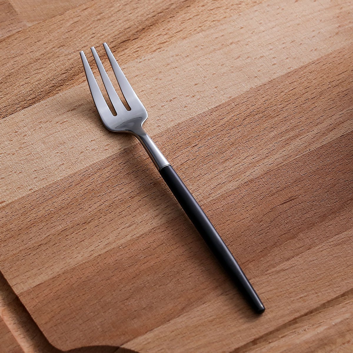 餐厨用具餐具2件套 蒂亚亚光银黑不锈钢茶勺三齿果叉