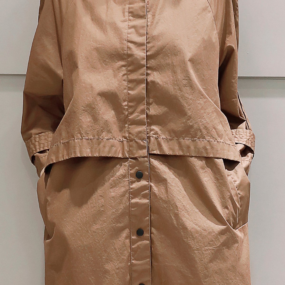 女款韩版时尚休闲潮流袖袢中长款风衣 九分袖外套