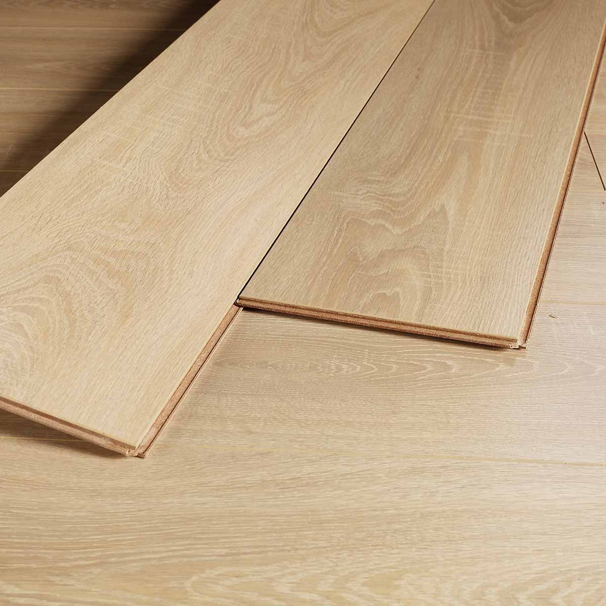 圣象地板 静谧生活nf1101 浮雕面强化复合木地板