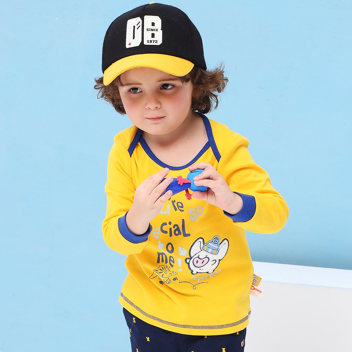 小猪班纳男宝宝长袖t恤男幼长袖t恤2018秋冬卫衣可爱百搭圆领长袖针织