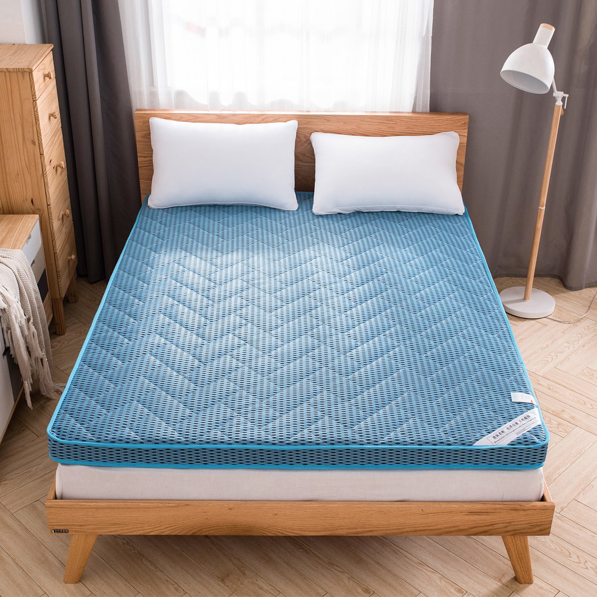 多尺寸可折叠加厚素色4d透气竹炭立体床垫6cm厚学生宿舍榻榻米四季