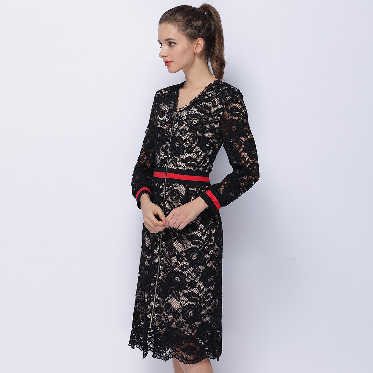 蕾朵liedow女装特卖旗舰店蕾朵时尚修身蕾丝连衣裙8f1hba-h10896-b2