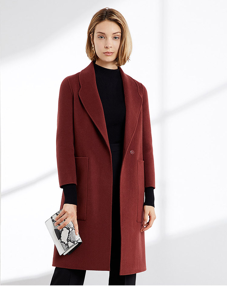 女式红咖色羊毛翻领中长款双面呢大衣