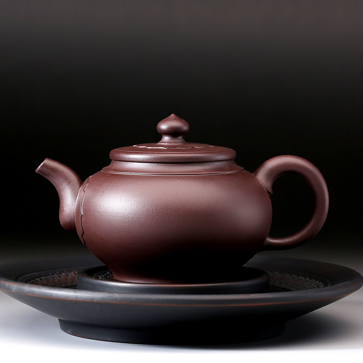 宜兴原矿紫砂工艺美术师许全芳作品200cc海棠老紫泥紫砂壶