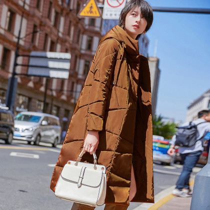 2018年冬季新品素雅精致直身女款连帽棉衣春秋冬装气质大牌ol百搭经典