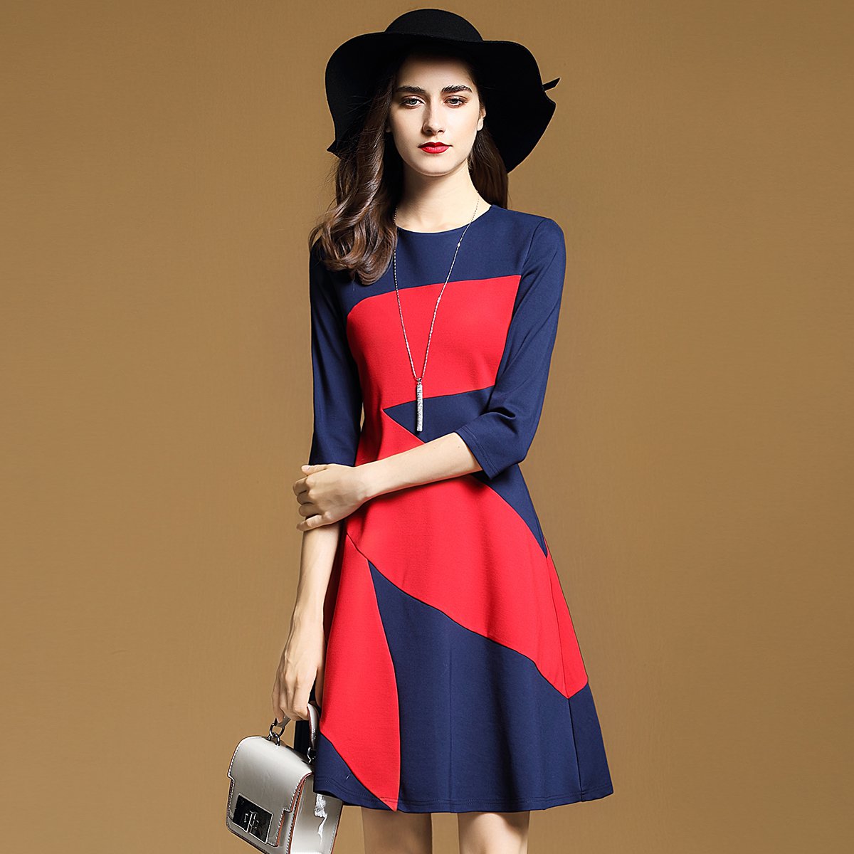 2018新品秋装丹慕妮尔时尚经典气质拼接撞色修身连衣裙