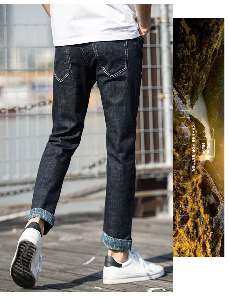 时尚印花裤脚卷边直筒舒适休闲牛仔裤