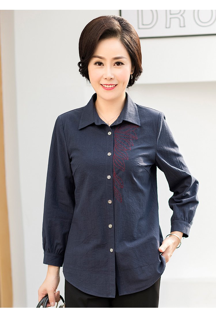 女装上衣妈妈装休闲简约纯色刺绣长袖宽松女士衬衫 适用季节: 秋 款式