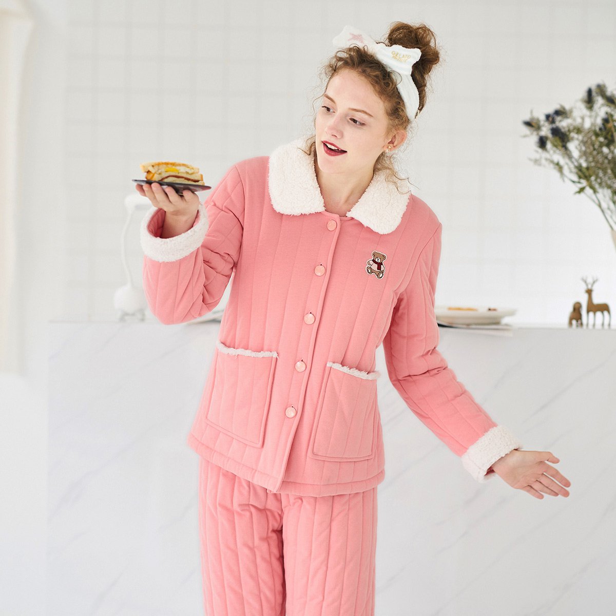 秋鹿新品女士保暖睡衣夹棉加厚翻领家居服套装