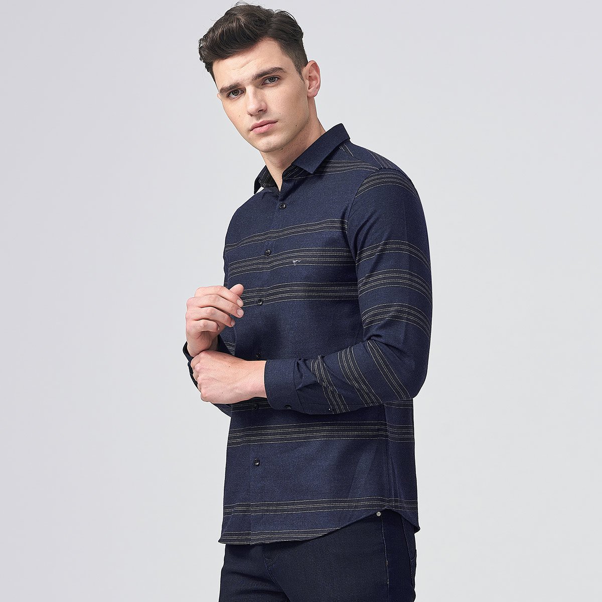 七匹狼男装长袖衬衫中青年男士时尚商务休闲衫衣条纹衬衫男装