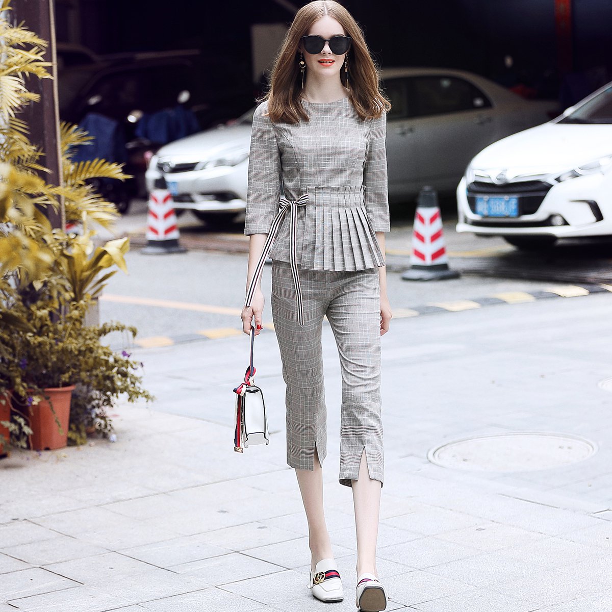 rmo&jul 2018秋装新款女装 气质圆领格子抽绳收腰上衣 开叉小脚裤时尚