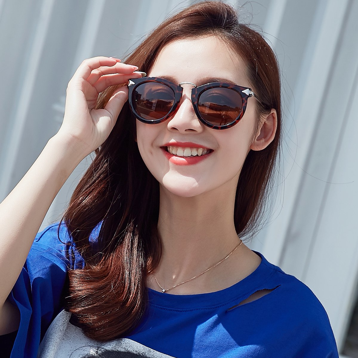 【吴倩明星同款】太阳镜女士偏光眼镜个性黑框墨镜防晒