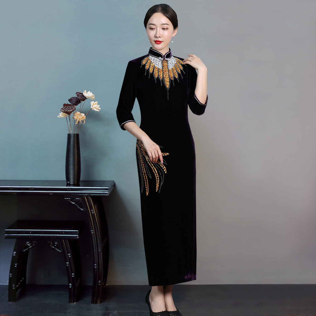崔万志旗袍专场雀之恋崔万志2018秋季新款改良中袖丝绒旗袍裙日常钉珠
