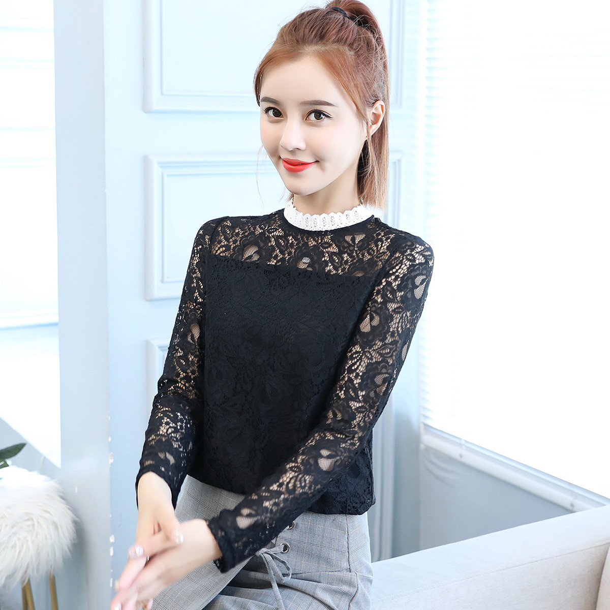 【2018秋装新款】女款时尚轻熟优雅撞色花边领长袖蕾丝小衫女装打底衫