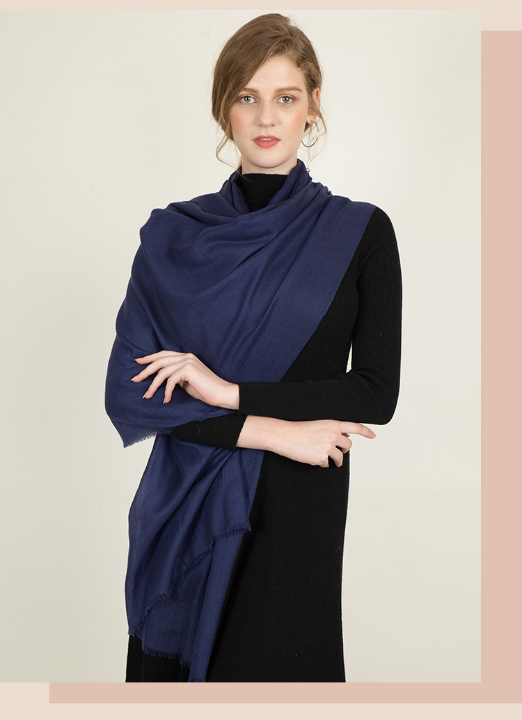 冬季新品纯色百搭羊毛披肩多色披肩女款披肩