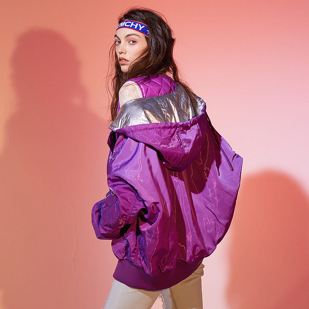 chichy品牌潮酷慵懒风廓形落肩羽绒服