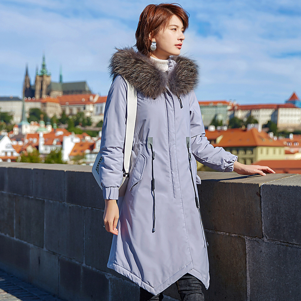 2018年冬季新品收腰大毛领派克式女款棉衣春秋冬装连帽气质大牌女款