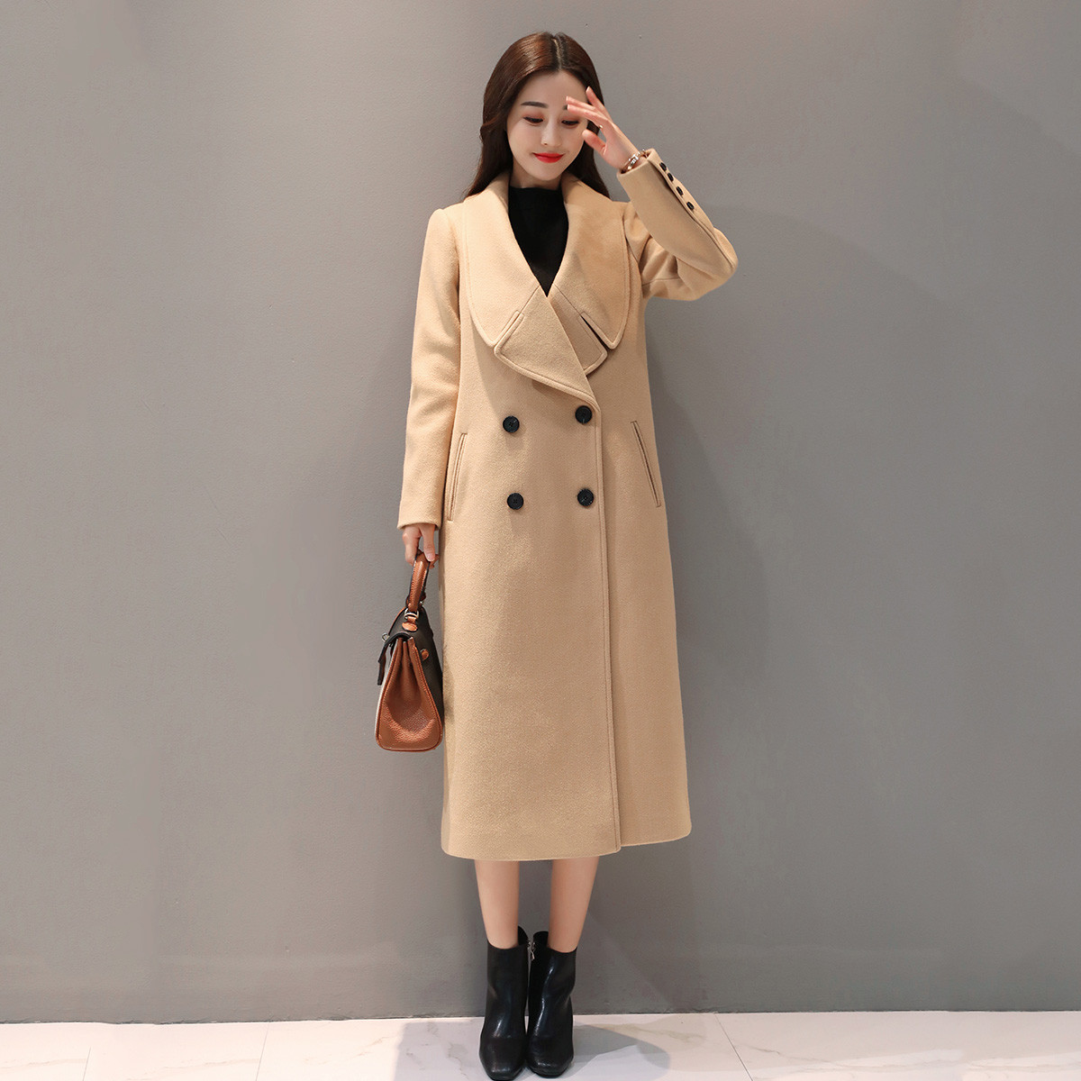 女款秋冬休闲宽松经典双排扣百搭大翻领中长款女式大衣