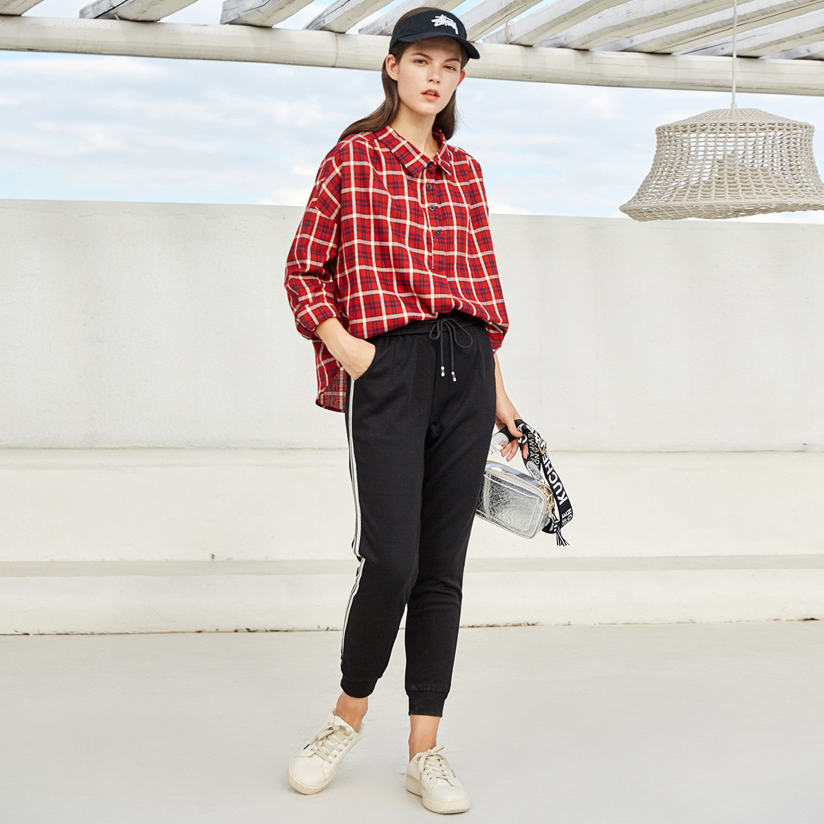 milli millu女装专场 2018秋季新款韩版女式格子时尚翻领衬衣