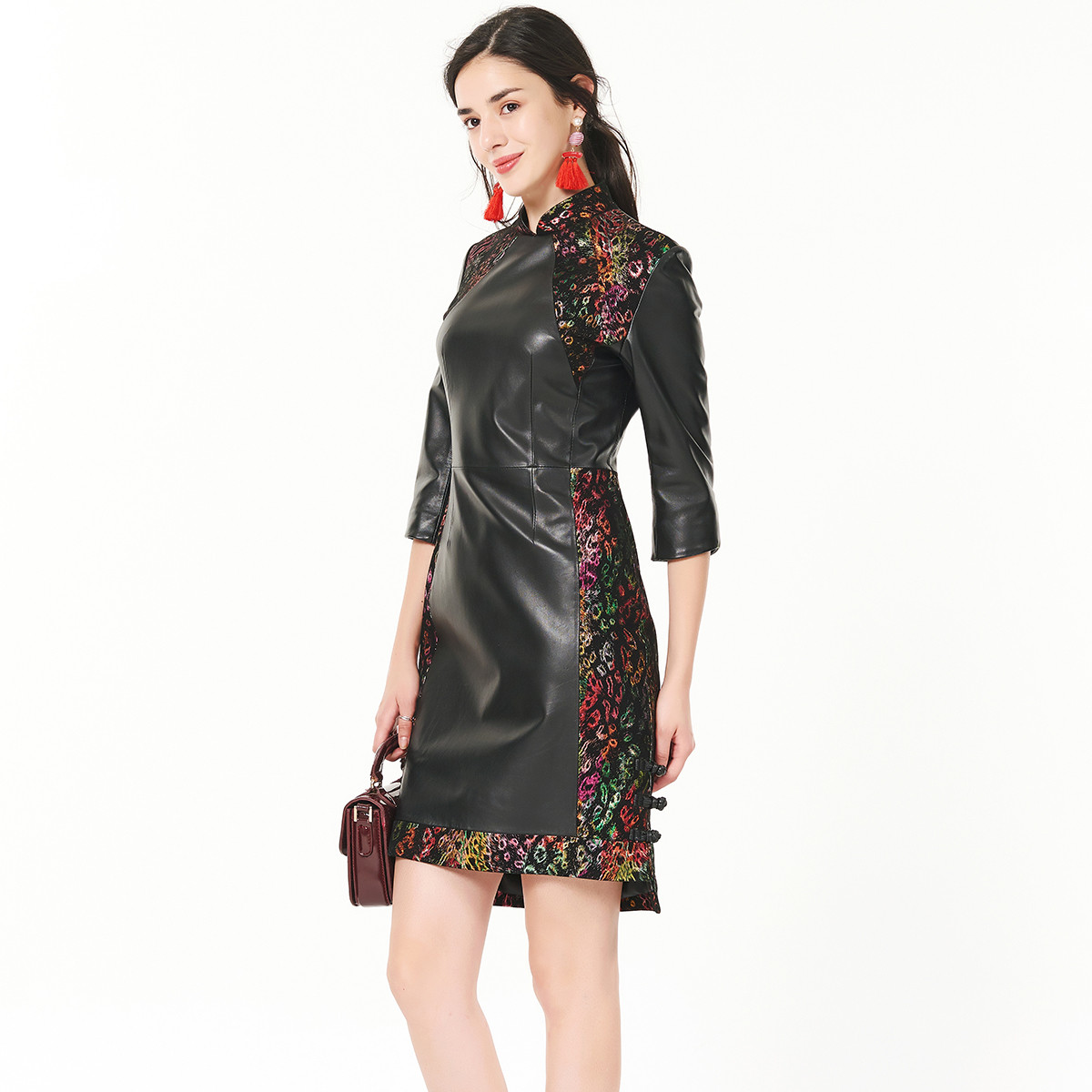 marcymarny 绵羊皮皮衣长款七分袖立领印花真皮旗袍