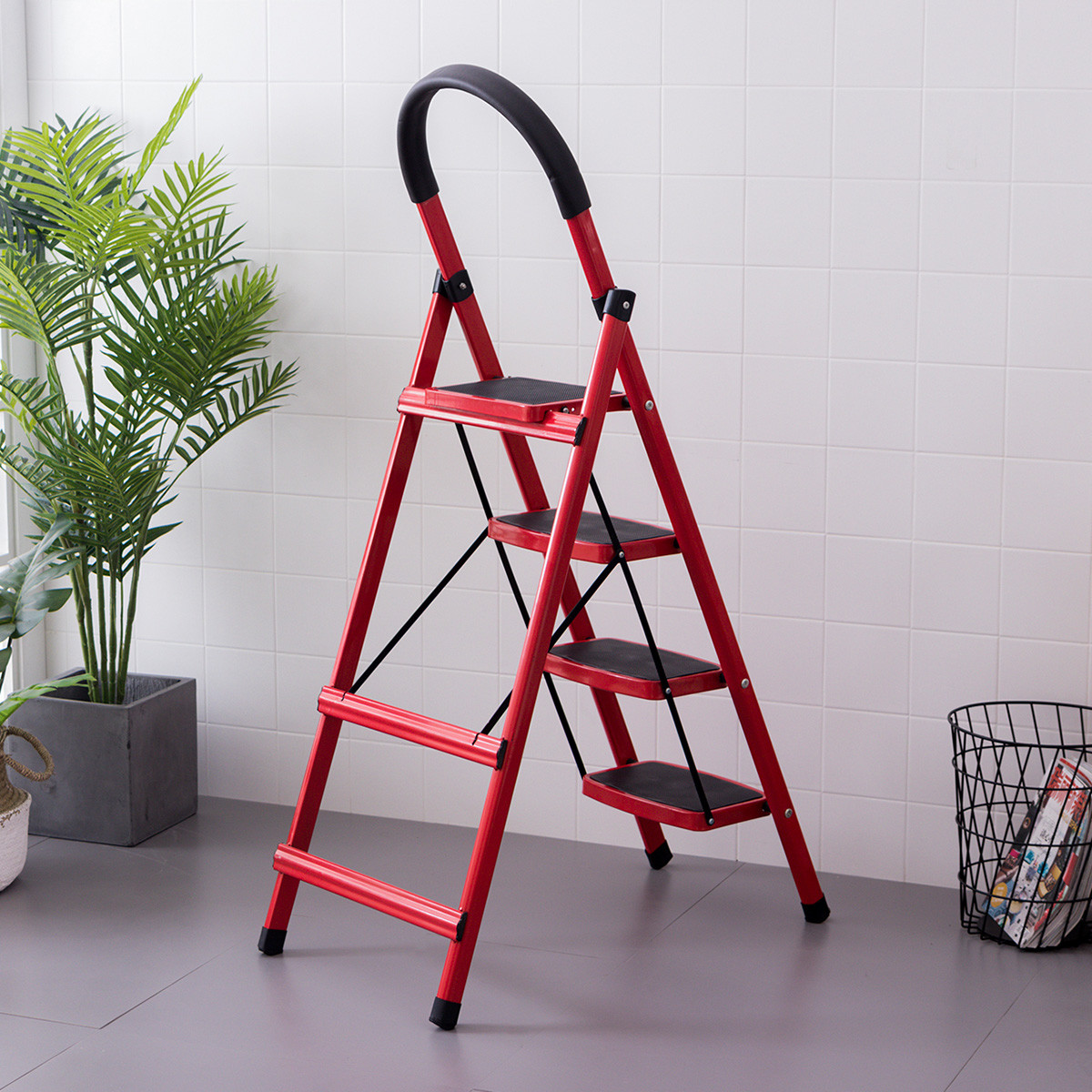 家用人字梯红色四步梯子室内可折叠移动楼梯多功能扶梯