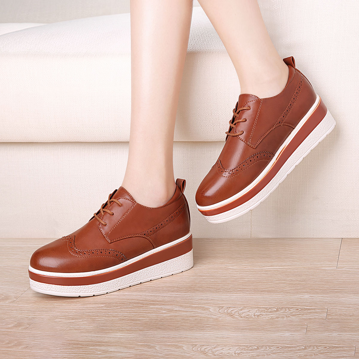 【畅销款】春秋女鞋休闲时尚英伦风厚底系带深口平底单鞋女士皮鞋