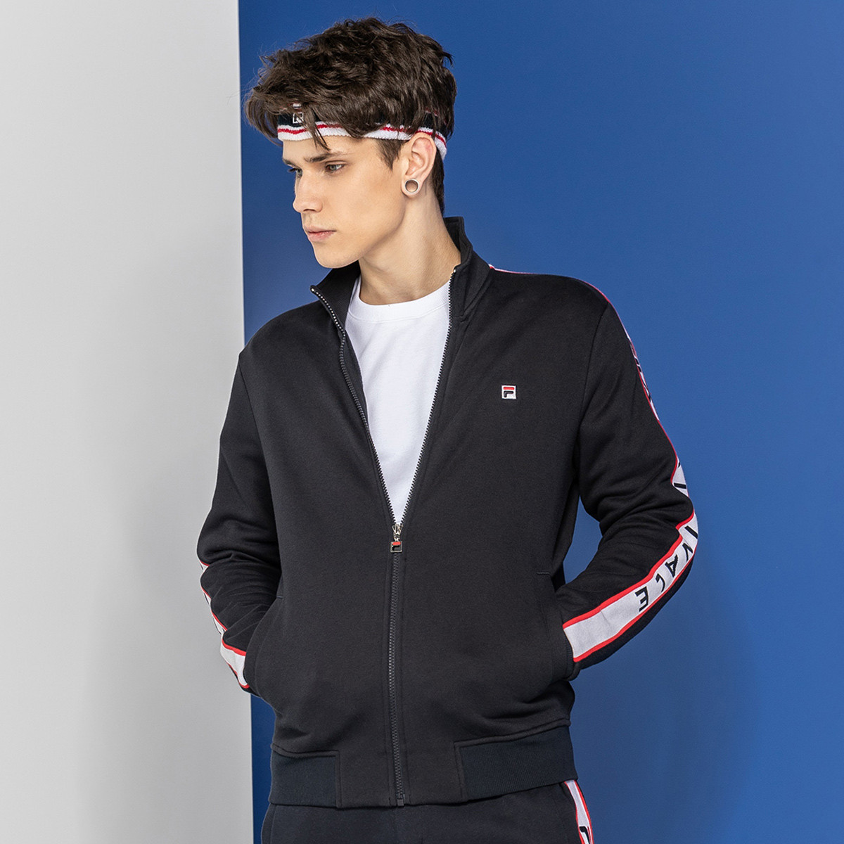 斐乐男装撞色织带薄绒夹克针织男士外套