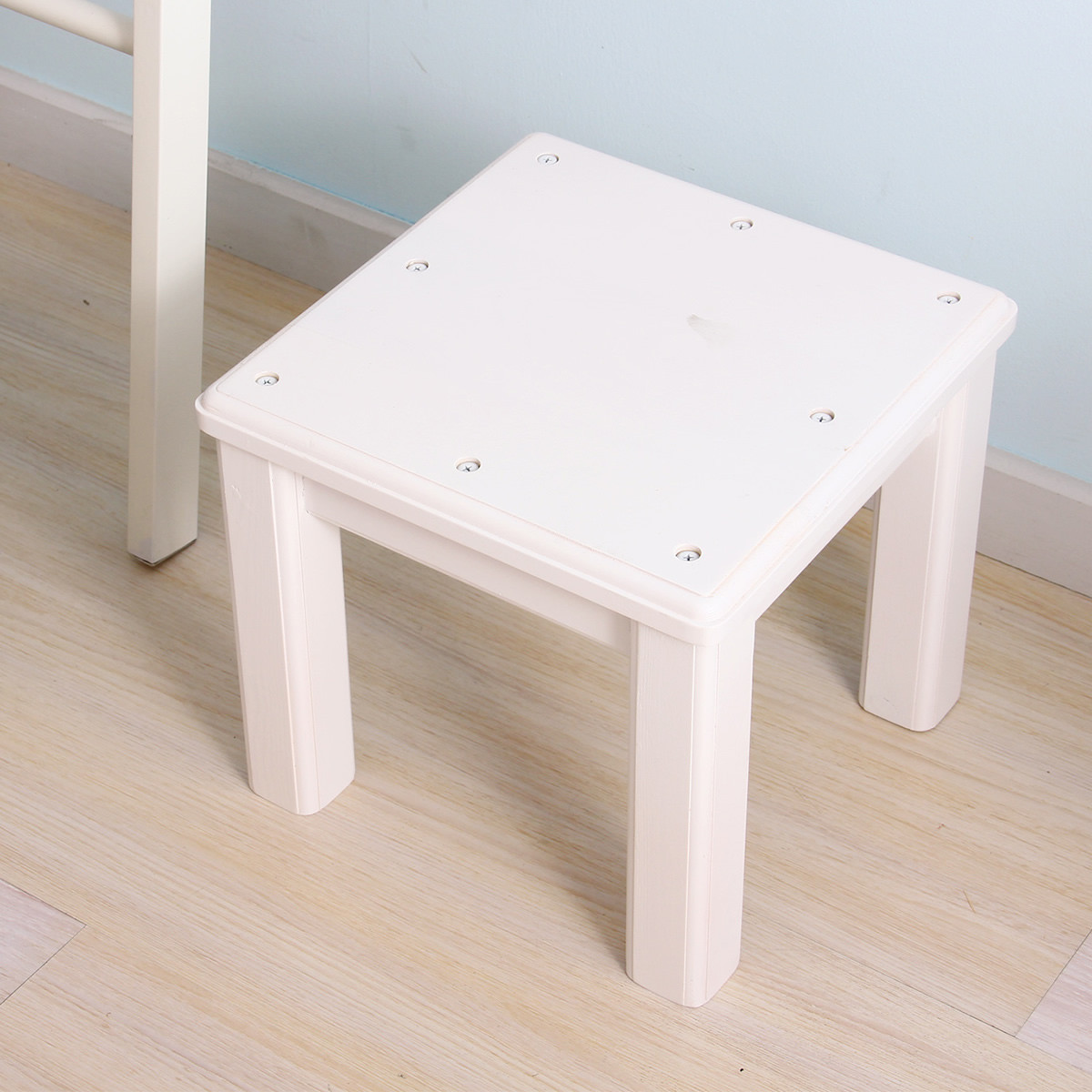 2只装白色实木加厚踏脚凳(承重80kg)
