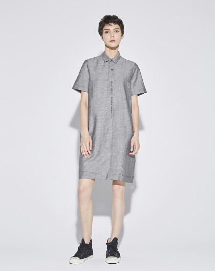 中性风字母印花棉麻休闲连衣裙