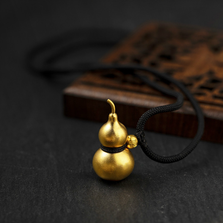 六福珠宝 古法金吉祥葫芦空心黄金足金吊坠配绳计价