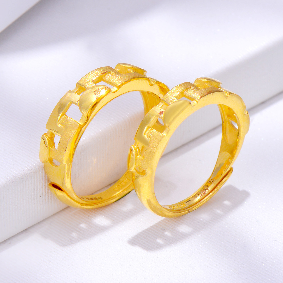 伟德bv1946官网-迪阿股份跌284%成交额270032万元今日主力净流入-1498万