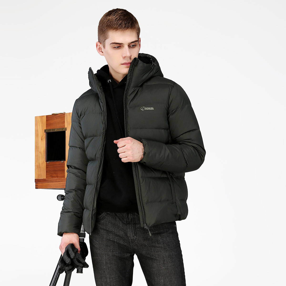 思凯乐户外秋冬防风保暖外套男款中厚连帽羽绒服