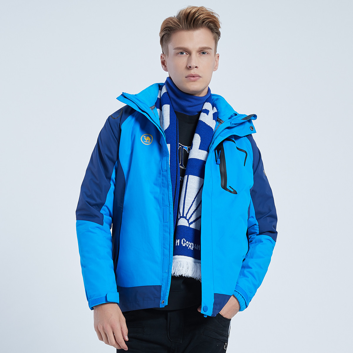 骆驼牌耐磨保暖 男款冲锋衣 可拆卸抓绒内胆 防风防水保暖