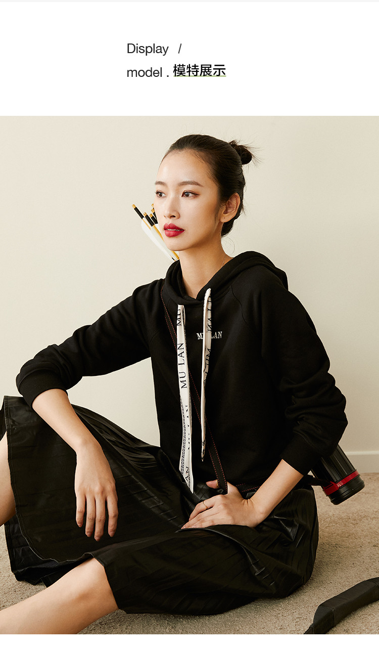 【木兰ip款2020秋冬新品】时尚连帽卫衣女撞色丝巾帽绳绣花上衣