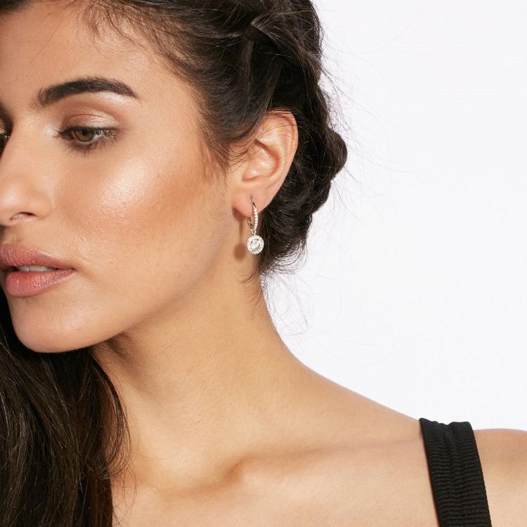 施华洛世奇 年中钜献 ATTRACT系列 大气百搭穿孔耳环