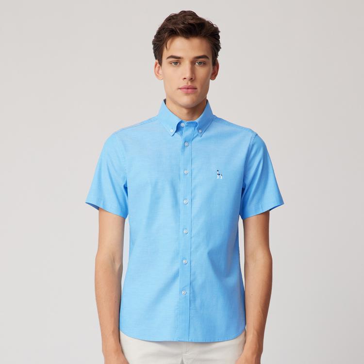 Hazzys 夏季男士短袖上衣通勤纯色衬衫休闲潮流衬衣外套 In Blue