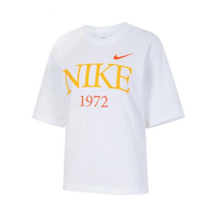 Nike W Nsw Tee Classics Boxy女子运动t恤 In White