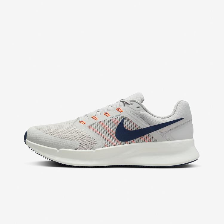 Nike Others Run Swift 3男式跑步鞋 In Gray