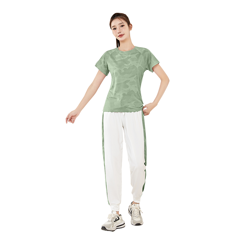 ȼ Ůʿ�ᱡ͸���ܲ��˶������� ����+���� ���ʽ����٤����װ 70Ԫ