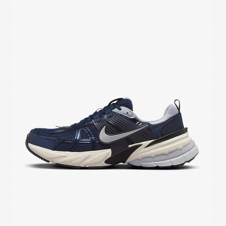 Nike Men's V2k Run Sneaker In Obsidian In Black