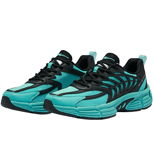 ���Ƕ��� ����̡��˶�����Ь��ʿ�Ͱ���ĥ��Լ�ٴ�ʱ���˶���Ь