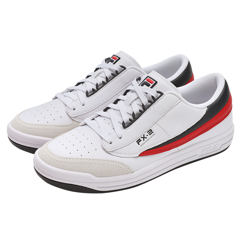 FILA ǧͬFX-2Ьʱ˶ЬʿͰĦǰЬ